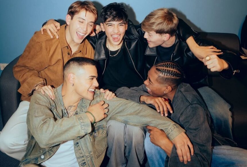 Santos Bravos, music