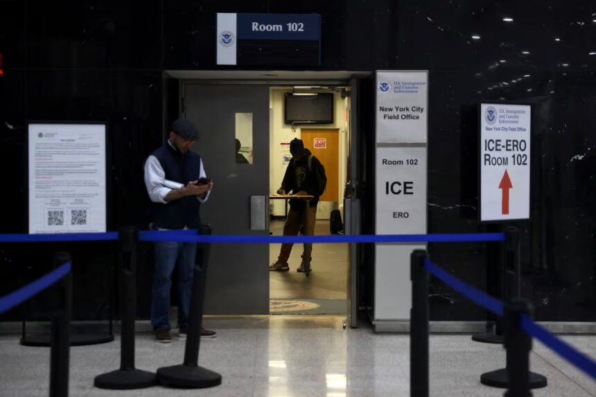 ICE nueva tecnología vigilancia, ICE, tecnología vigilancia, QuéOnnda