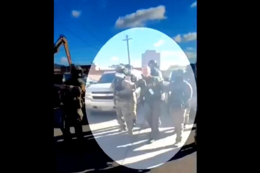 Bovine violates warrant, Bovine tear gas Chicago, raids Chicago, Chicago, Chicago, QuéOnnda