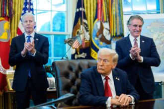 Trump Insurrection Act, Trump, Trump, Insurrection Act, Chicago, QuéOnnda