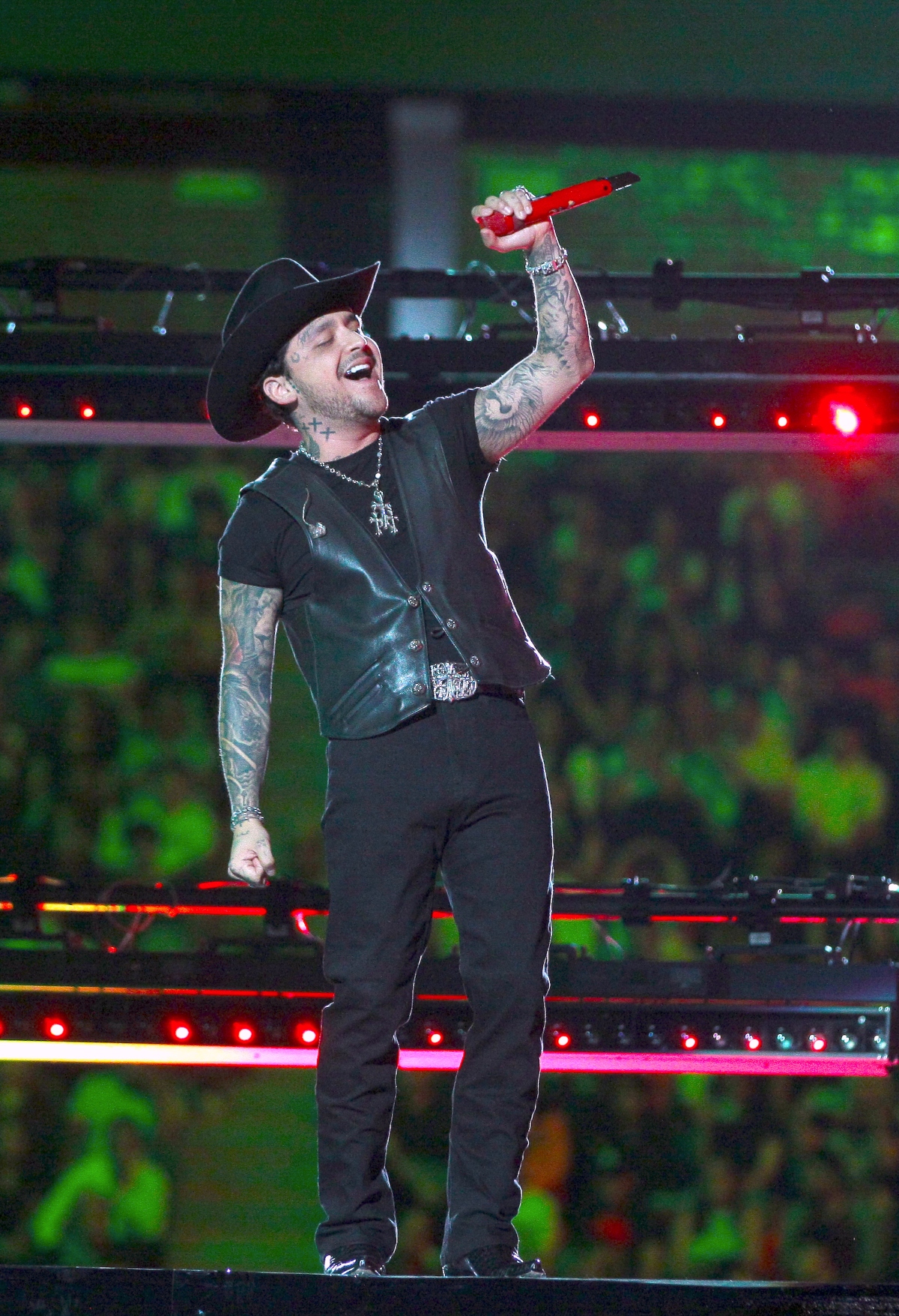 Christian Nodal, music