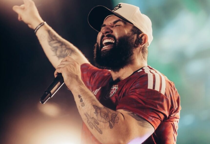 Carín León en Bogotá, Carín León, concierto en Bogotá, QuéOnnda