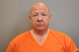 Donald Doolittle, agente ICE, ICE, extorsión, QuéOnnda