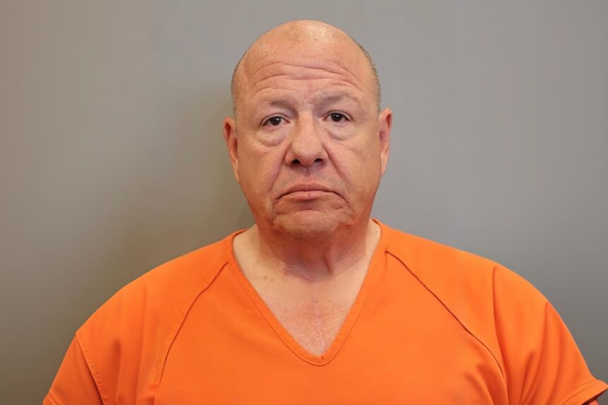 Donald Doolittle, ICE agent, ICE, extortion, QuéOnnda