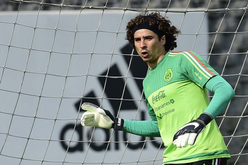 Memo Ochoa