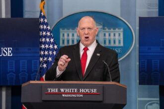 zar frontera obispos católicos, zar de la frontera, Tom Homman, QuéOnnda