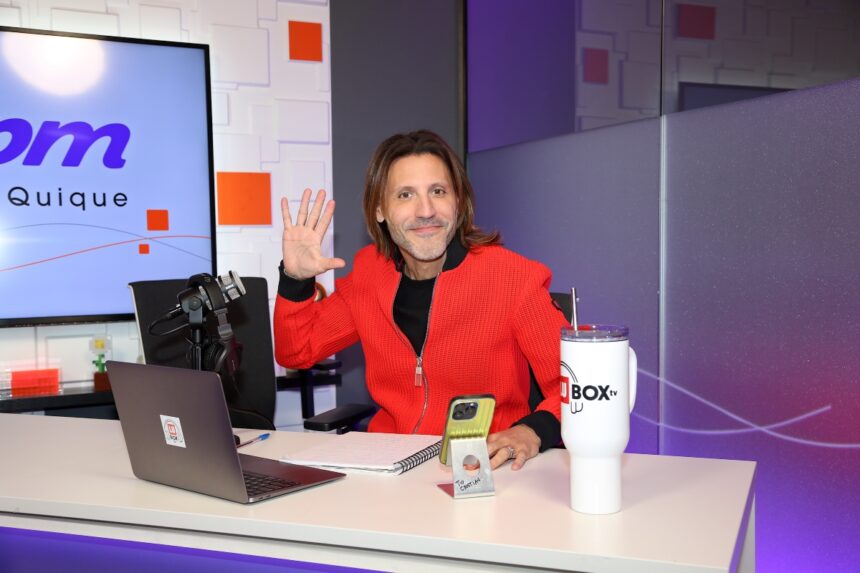 Quique Usales, Telemundo, Fátima Bosch