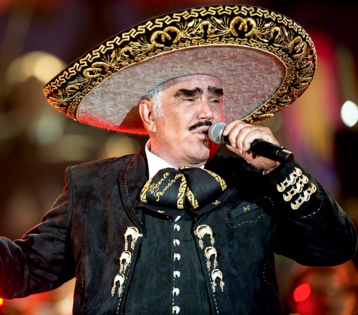 Vicente Fernández, música