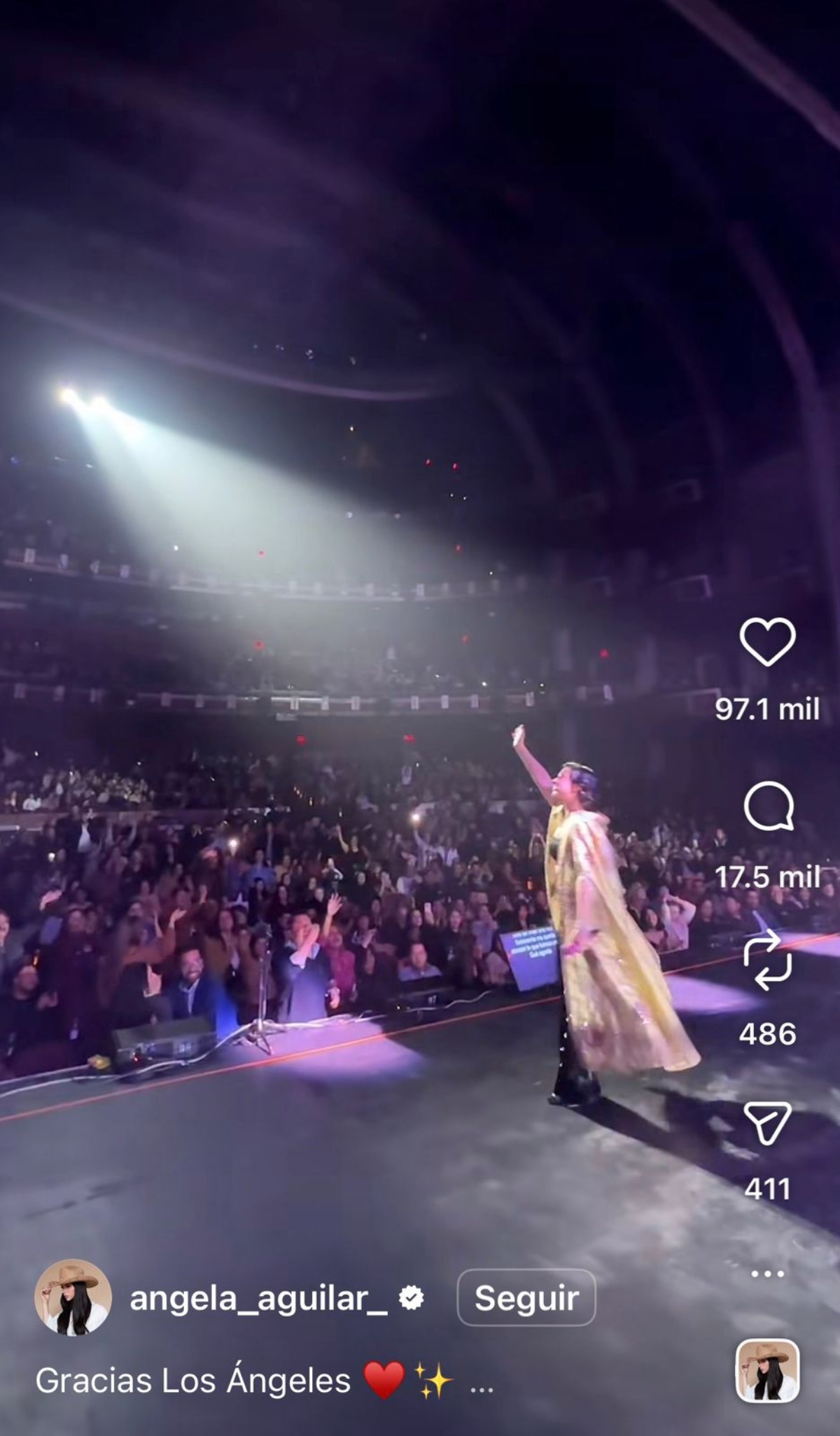 Cazzu, Ángela Aguilar