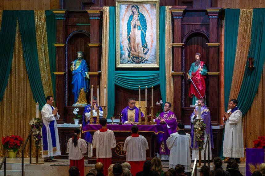 Virgen Guadalupe Des Plaines, Santuario de la Virgen de Guadalupe, Des Plaines, Illinois, QuéOnnda