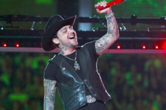 Christian Nodal, Music