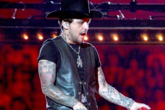 Christian Nodal, ex-girlfriend