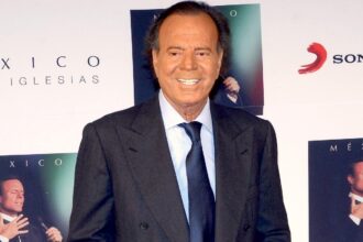 Julio Iglesias, agresión