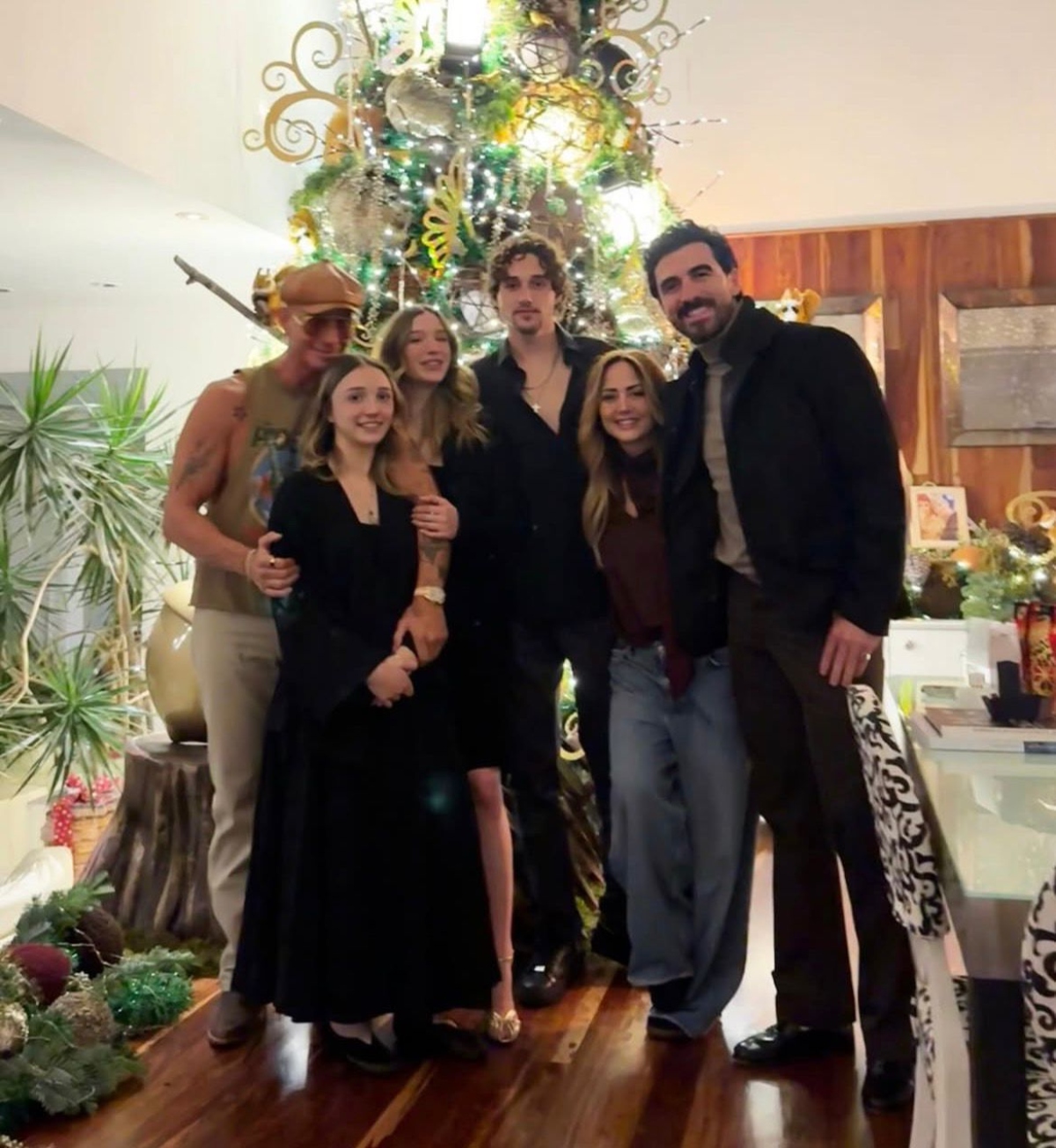 Andrea Legarreta, Erik Rubín