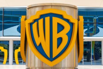 Warner Bros, Netflix