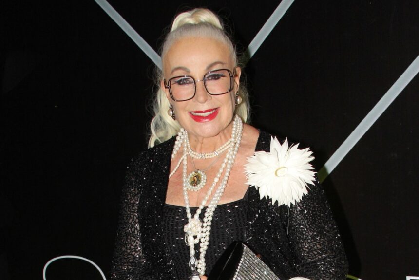 Laura Zapata, House of Celebrities