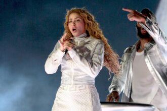 Shakira, música, caída