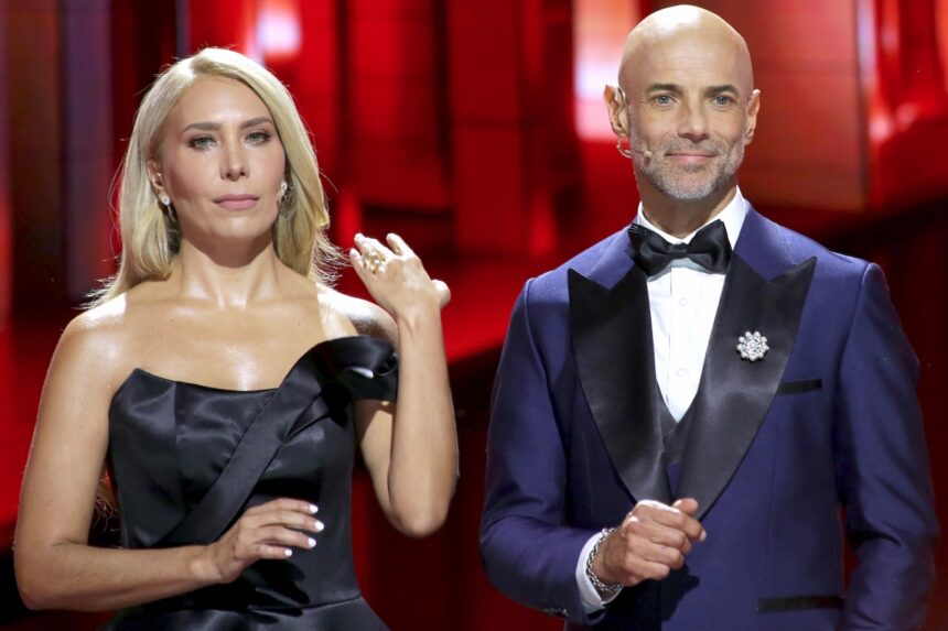 Casa de los Famosos, Telemundo