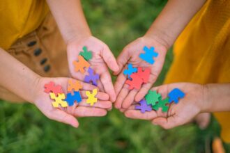 Trastorno del Espectro Autista, Trastorno del Espectro Autista Nivel 1, A tu Salud Mujer Podcast, QuéOnnda