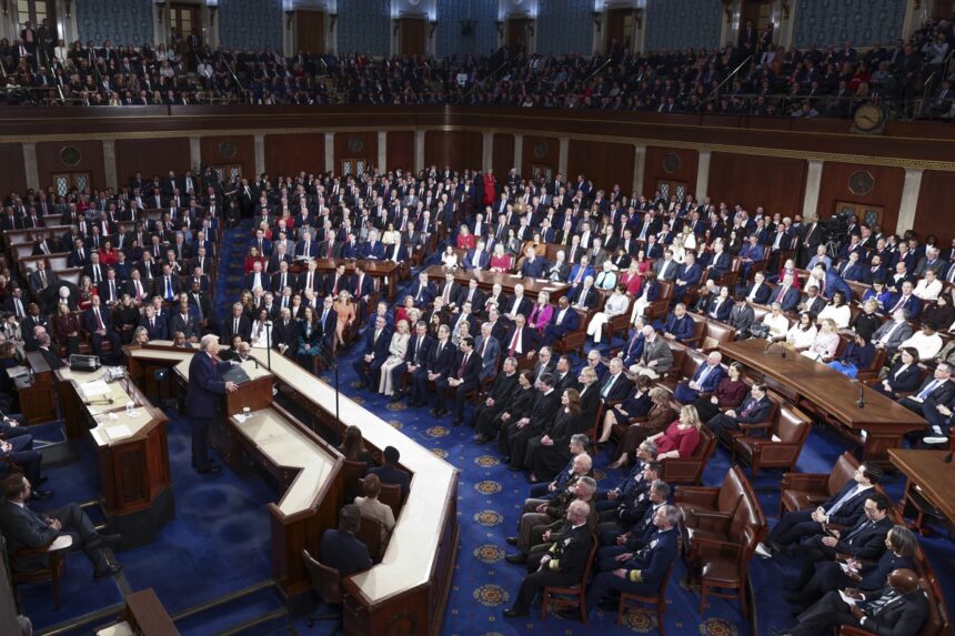 demócratas gritan a Trump, Estado de la Unión, Donald Trump, QuéOnnda, Rashida Tlaib