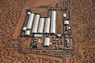 Tuberculosis en centro de detención migratorio, Camp East Montana, centro detención migrantes, QuéOnnda