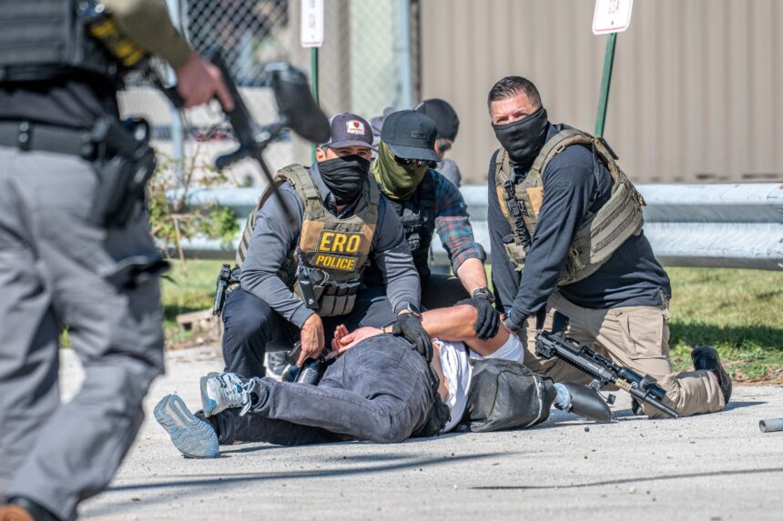 detención migratoria obligatoria