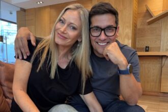 Rafael Araneda de luto junto a su esposa