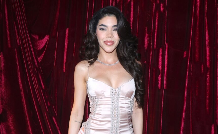 Kenia OS y su listening party