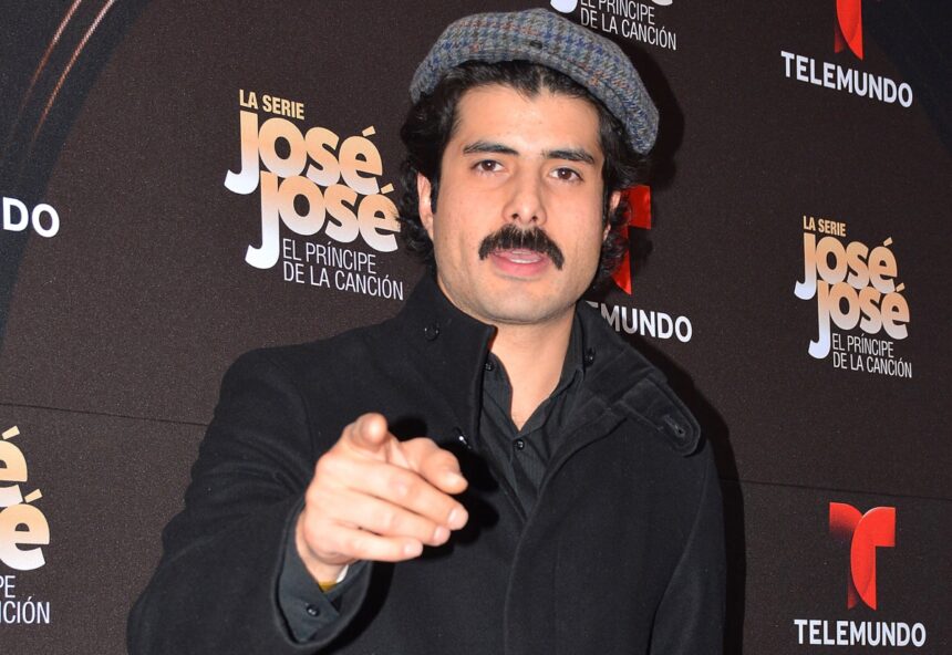 José Ángel Bichir cae de tercer piso