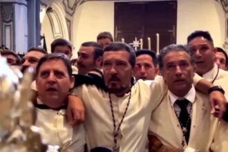 Antonio Banderas Holy Week, Antonio Banderas, Antonio Banderas, Easter, Antonio Banderas Palm Sunday, QuéOnnda