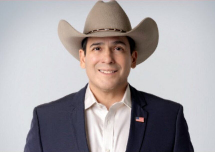 Bobby Pulido candidato demócrata Texas 2026, Bobby Pulido, Distrito 15, Texas, QuéOnnda