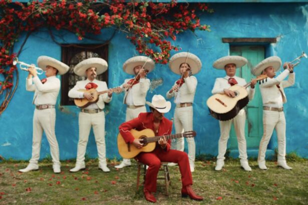 Bruno Mars Mariachi Los Criollos