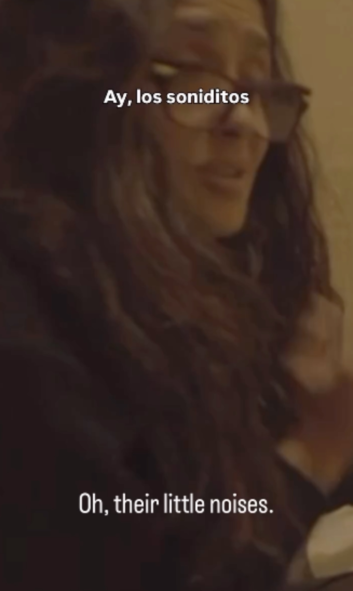 Salma Hayek adopta a perrita