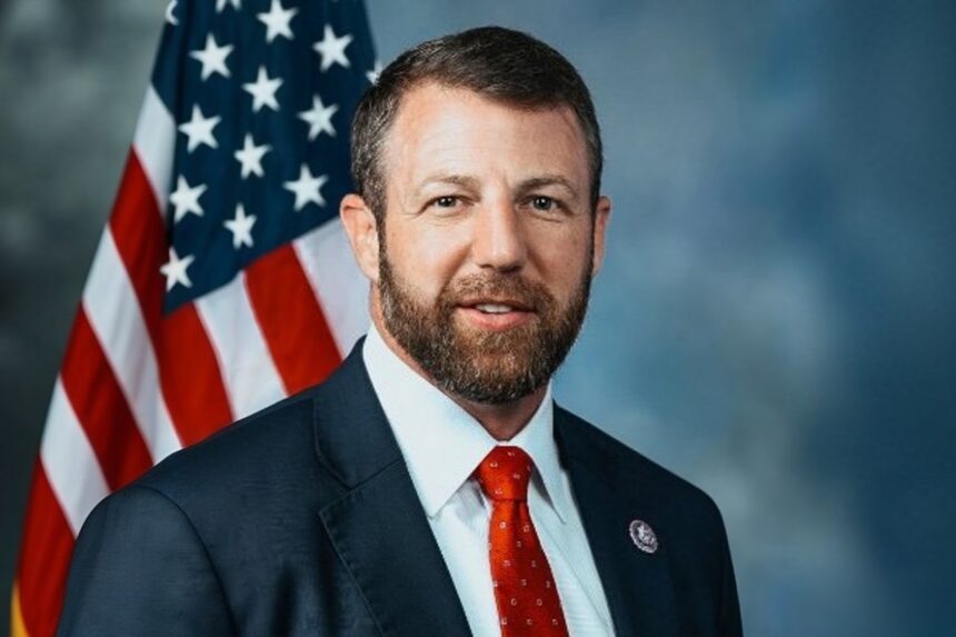 Quién es Markwayne Mullin, Markwayne Mullin, nuevo director del DHS, DHS, QuéOnnda