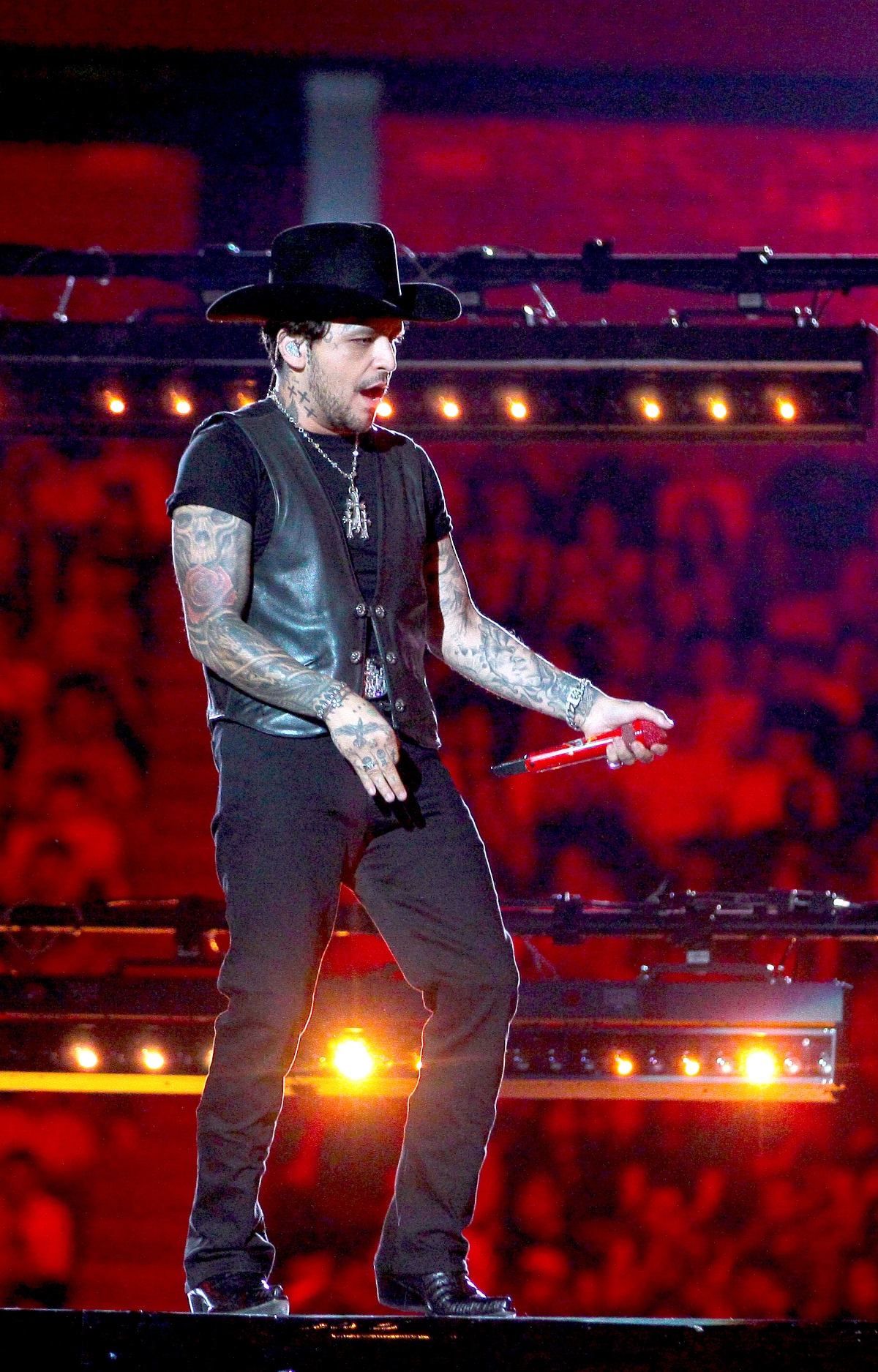 Christian Nodal Incompatible