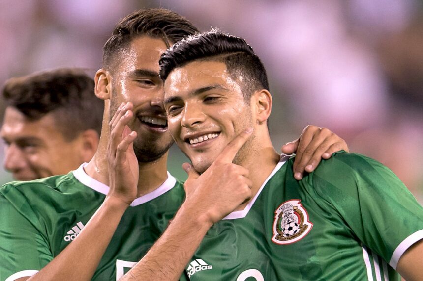 Raúl Jiménez México