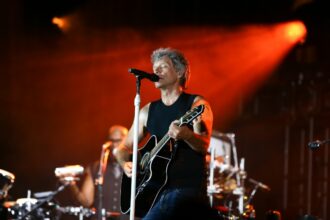Bon Jovi tendrá una película biográfica