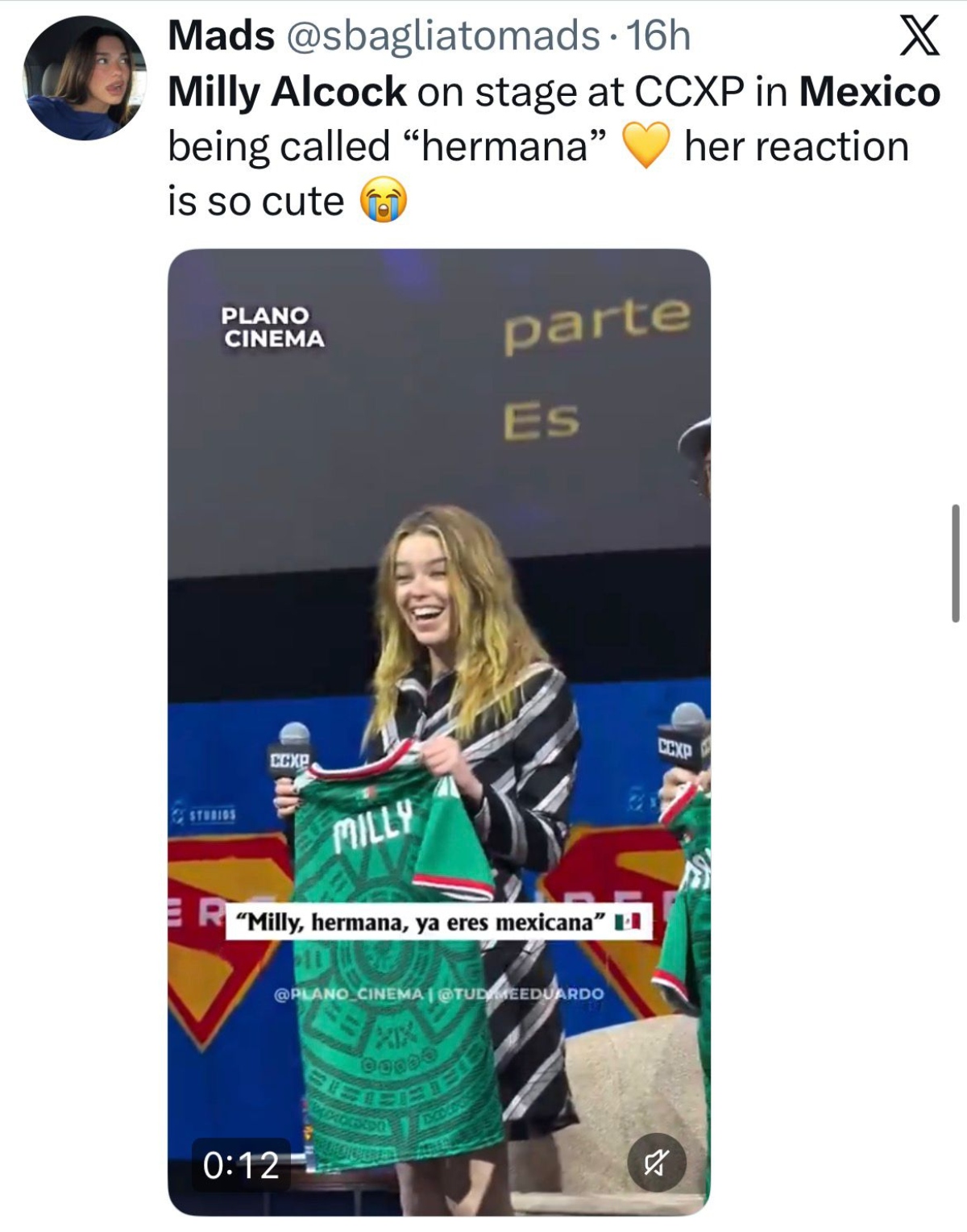 'Supergirl' es presentada en México con su protagonista Milly Alcock