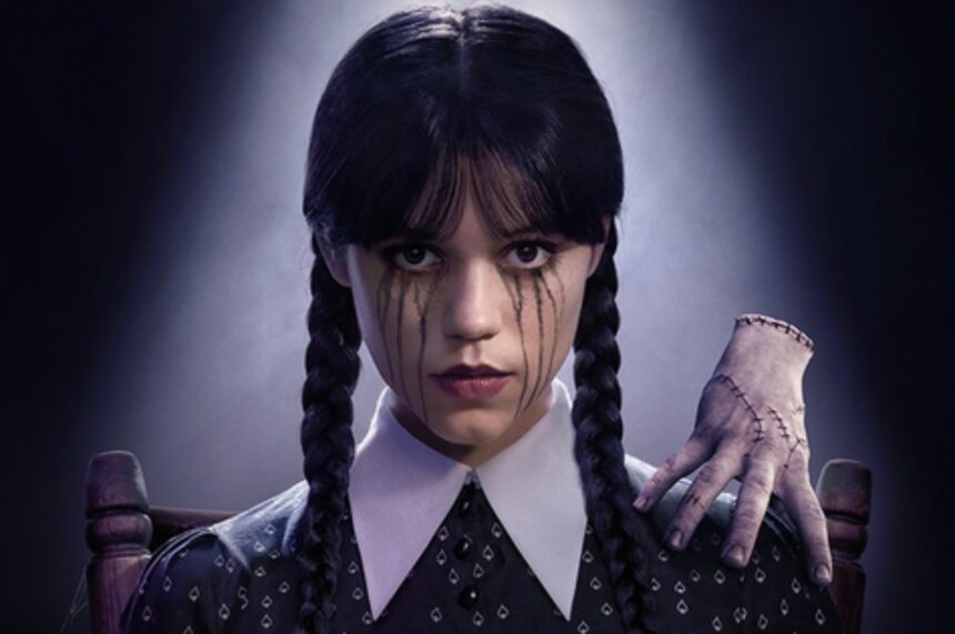 Lena Headey Andrew McCarthy y James Lance en la serie 'Merlina'