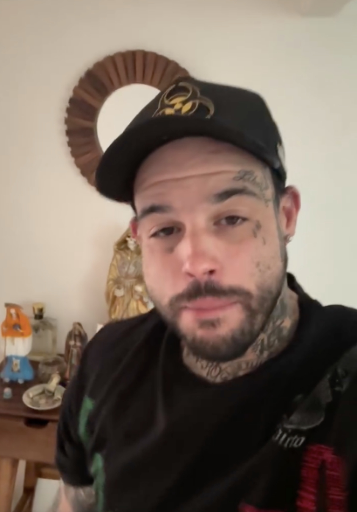 Emiliano Aguilar challenges Christian Nodal to boxing match