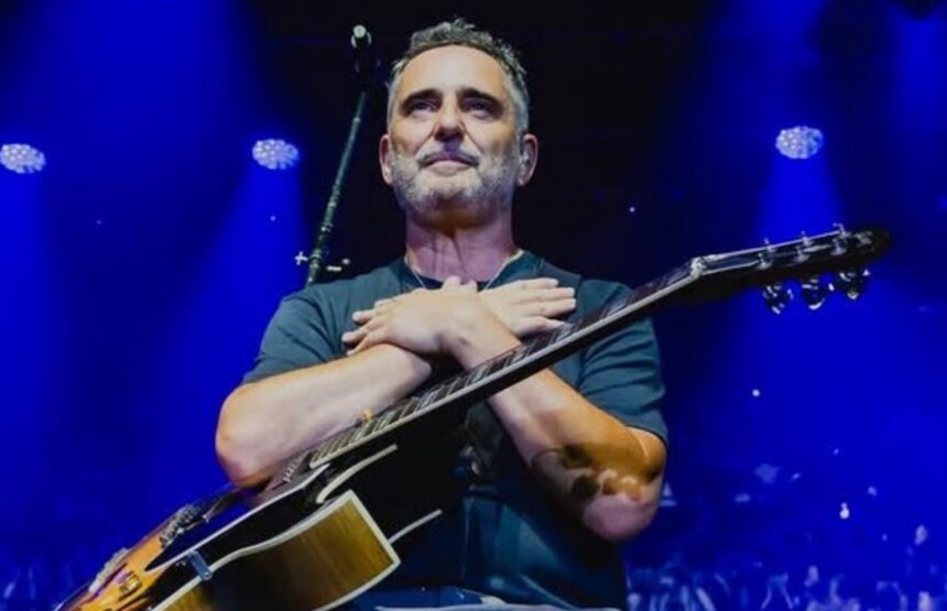 Jorge Drexler Captivates Hispanics with 'Taracá