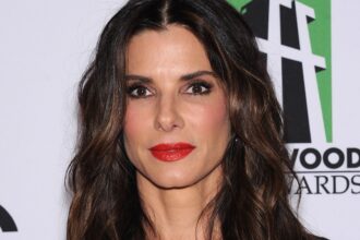 Sandra Bullock opens Instagram account