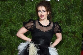 Helena Bonham Carter renuncia a 'The White Lotus 4'