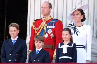 Los príncipes William y Kate Middleton inesperada foto hijo Louis