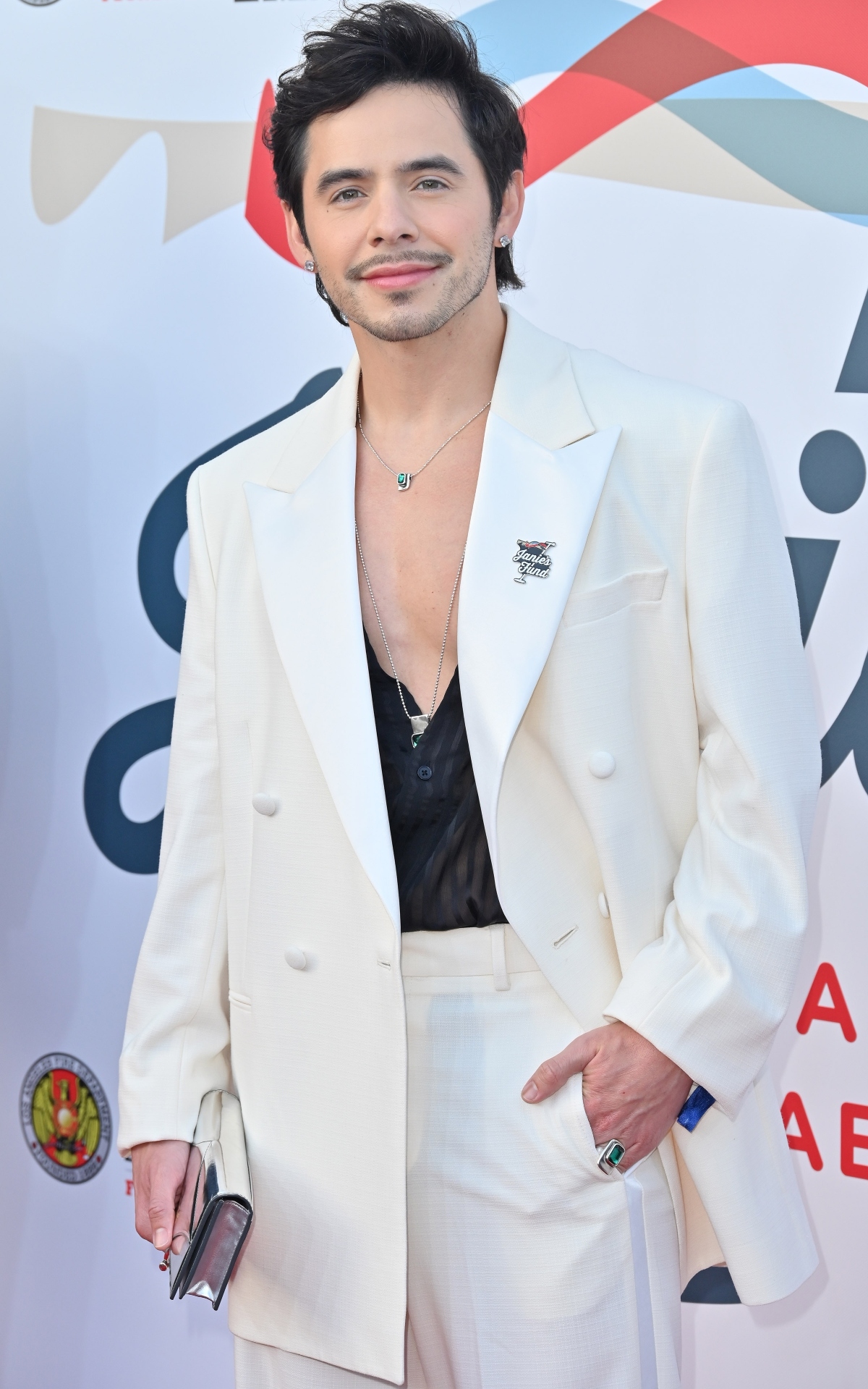 El cantante David Archuleta presenta su libro 'Devout'