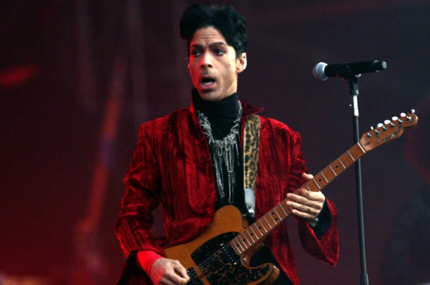 Prince: publican nueva canción a 10 años de su muerte