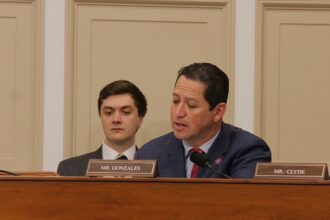 Tony Gonzales renuncia Congreso, Tony Gonzales, Congreso, Texas, QuéOnnda