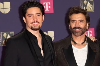 Alejandro Fernández y su hijo Álex estarían distanciados