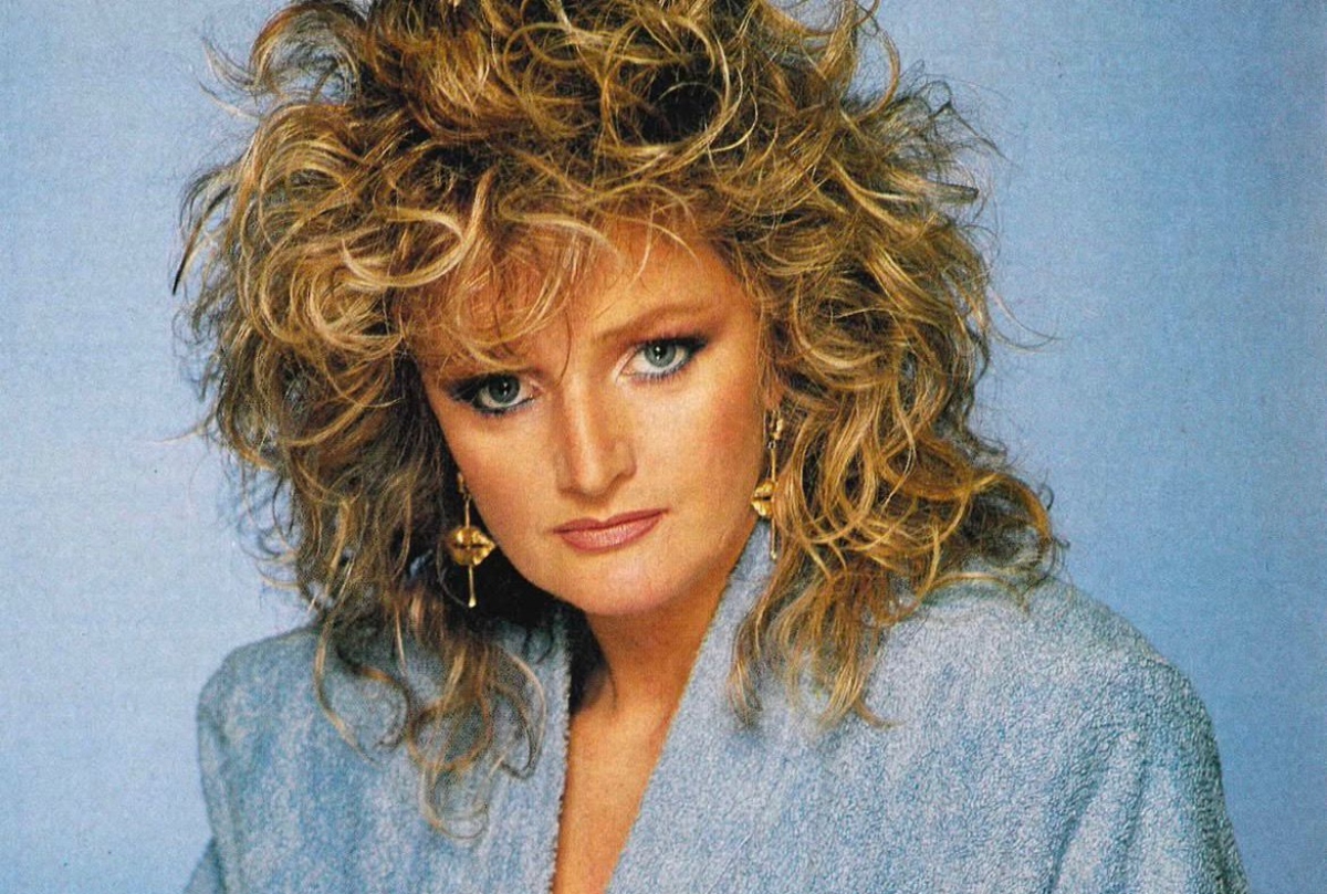 Reportan como grave a la cantante Bonnie Tyler