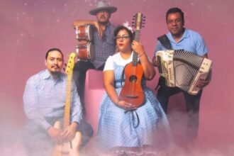 Grupo 'La Santa Cecilia' quiere unir con su música a EEUU con México